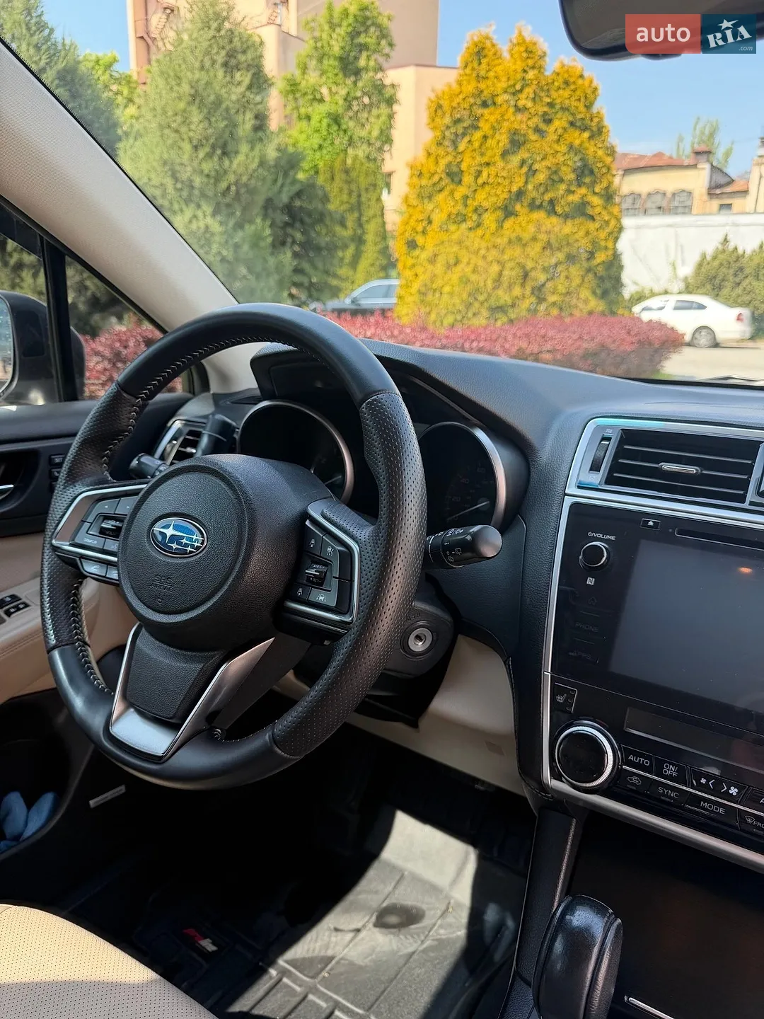 2017 Subaru Outback - мініатюра 22