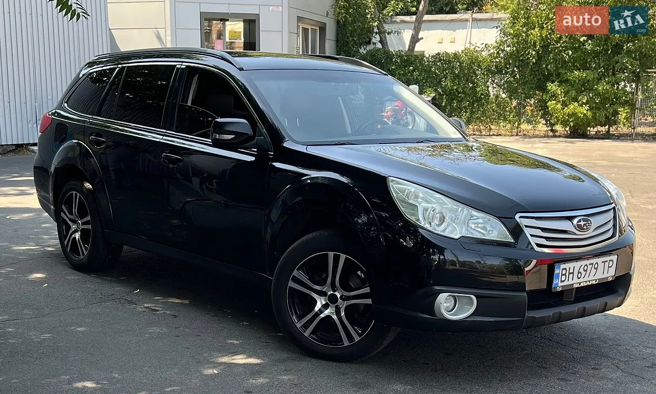 2010 Subaru Outback - мініатюра 18