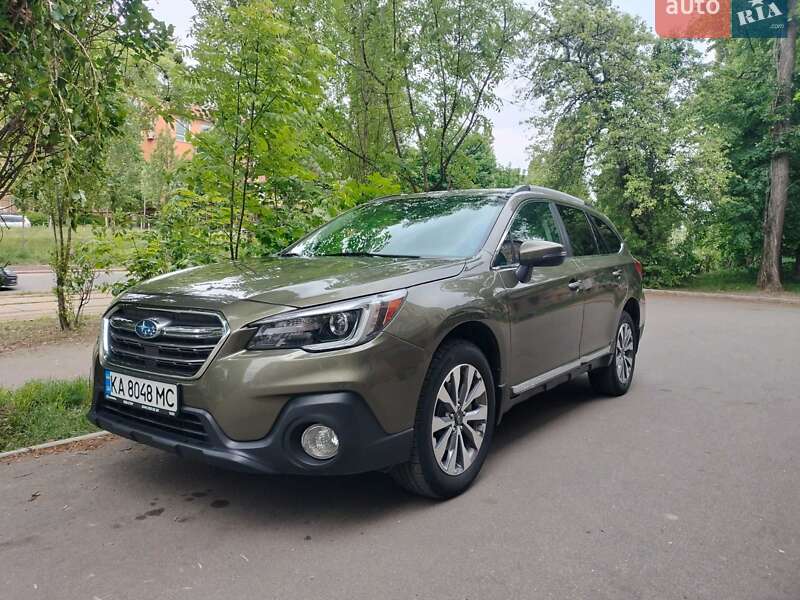 Универсал Subaru Outback 2019 в Киеве