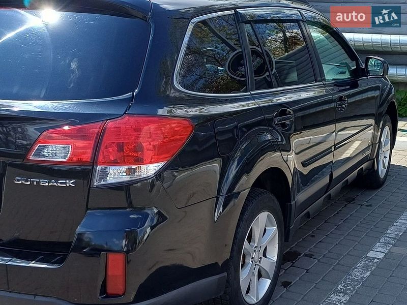 Универсал Subaru Outback 2012 в Харькове