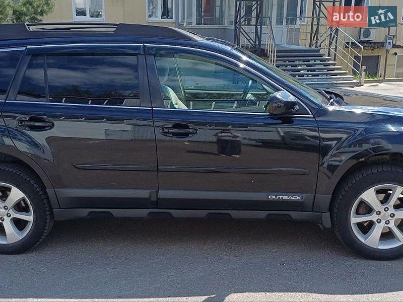Универсал Subaru Outback 2012 в Харькове