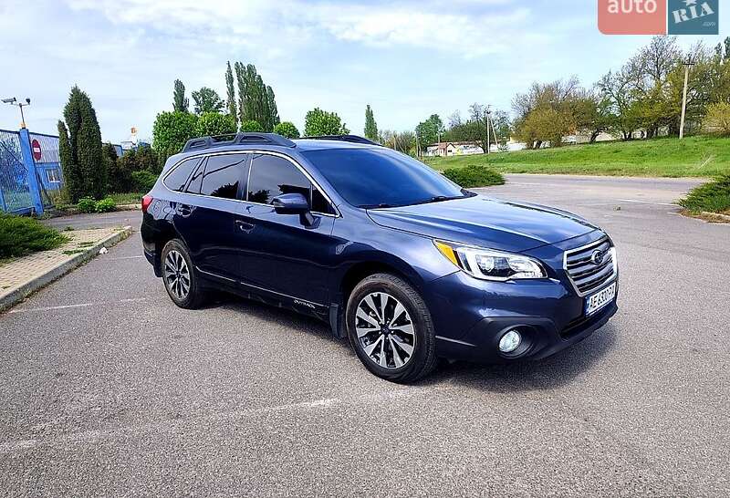 Subaru Outback 2015