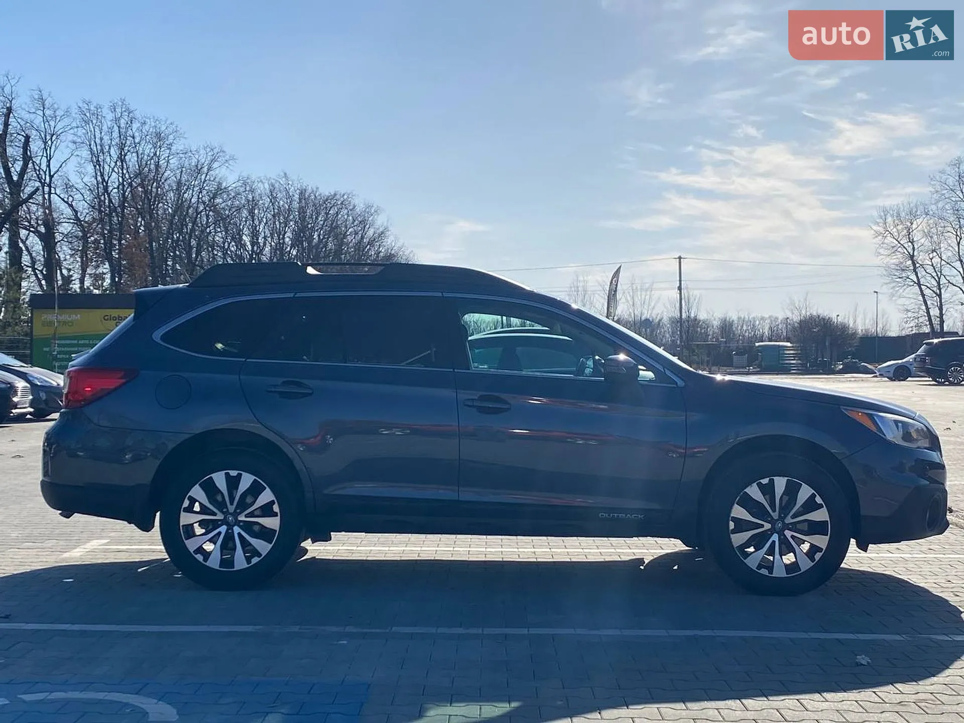 2017 Subaru Outback - мініатюра 10