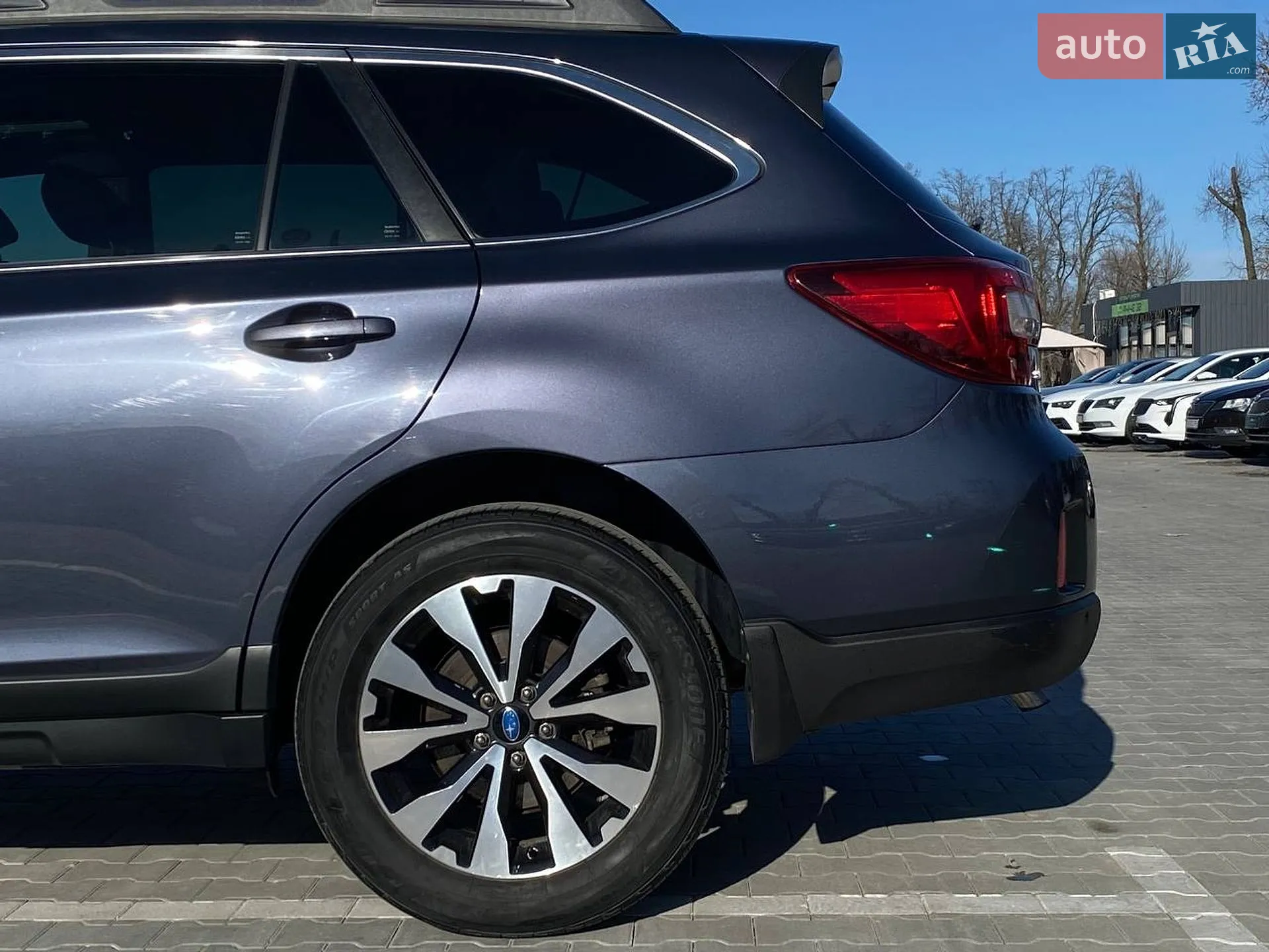 2017 Subaru Outback - мініатюра 19