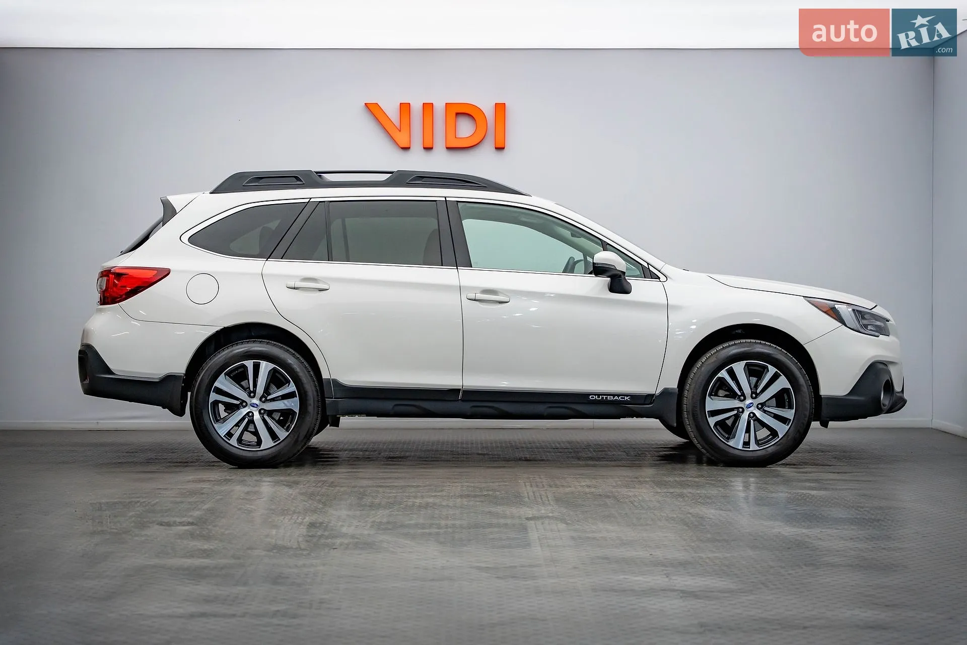 2018 Subaru Outback - мініатюра 4