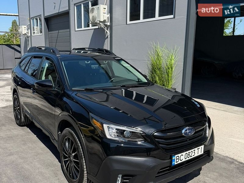 Внедорожник / Кроссовер Subaru Outback 2022 в Львове