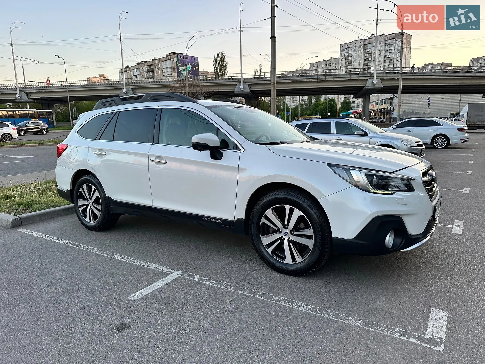 2018 Subaru Outback - мініатюра 4