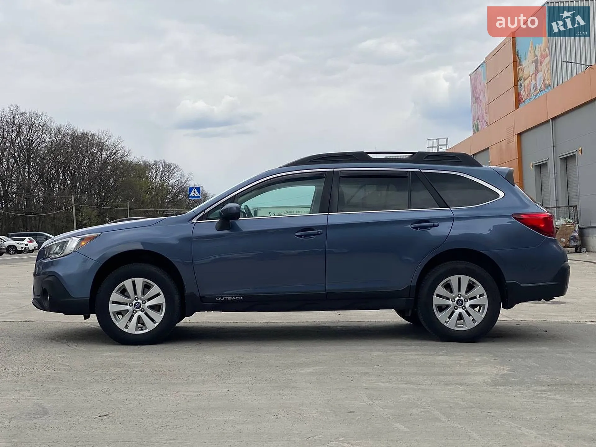 2017 Subaru Outback - мініатюра 9