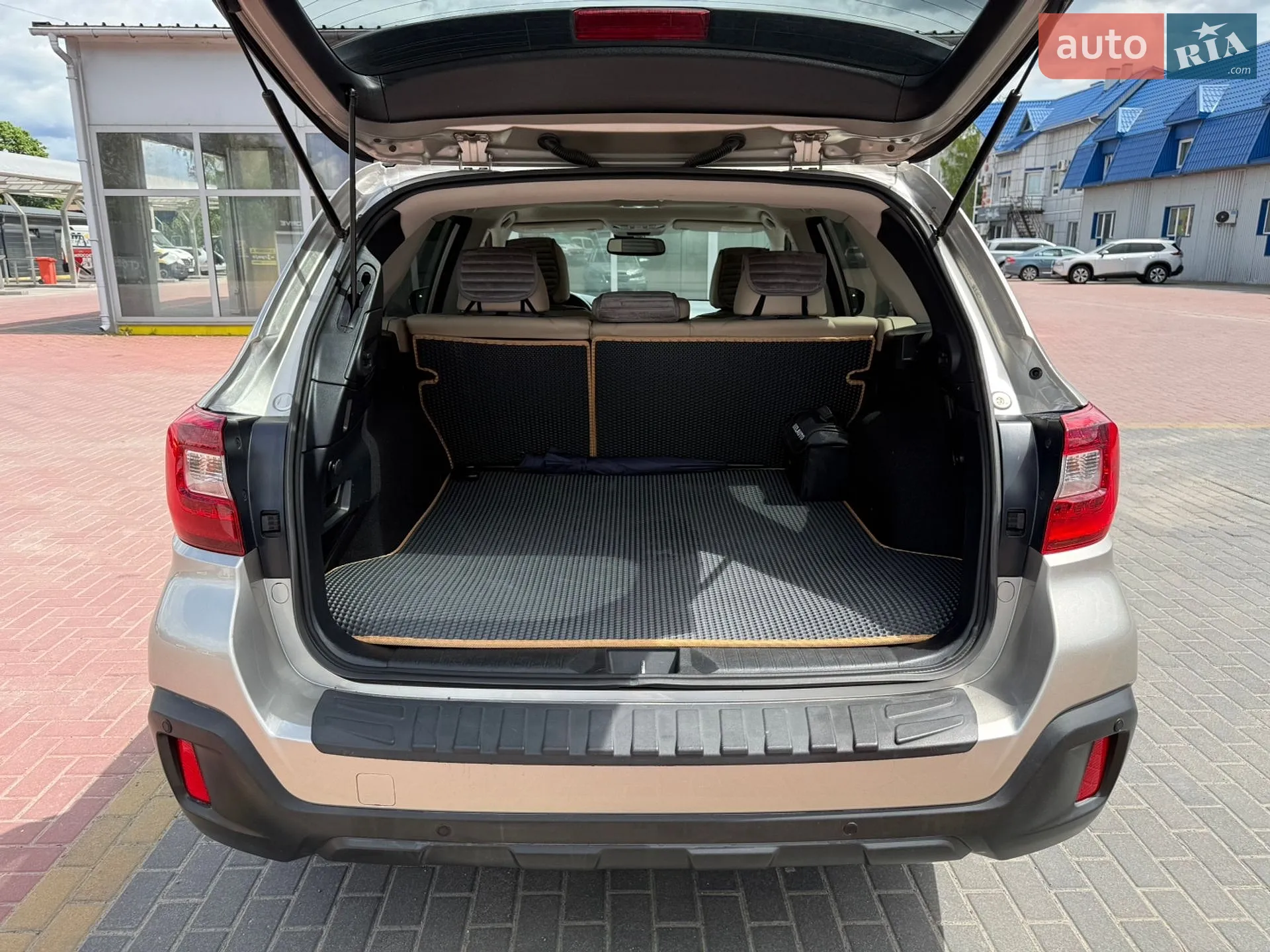 2018 Subaru Outback - мініатюра 40