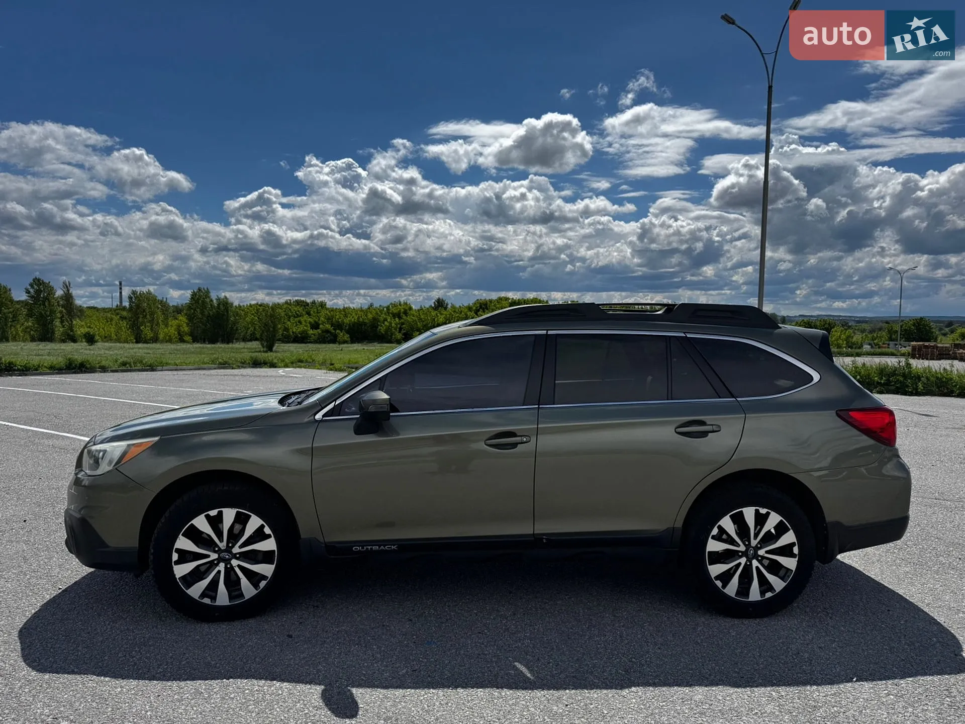 2015 Subaru Outback - мініатюра 19