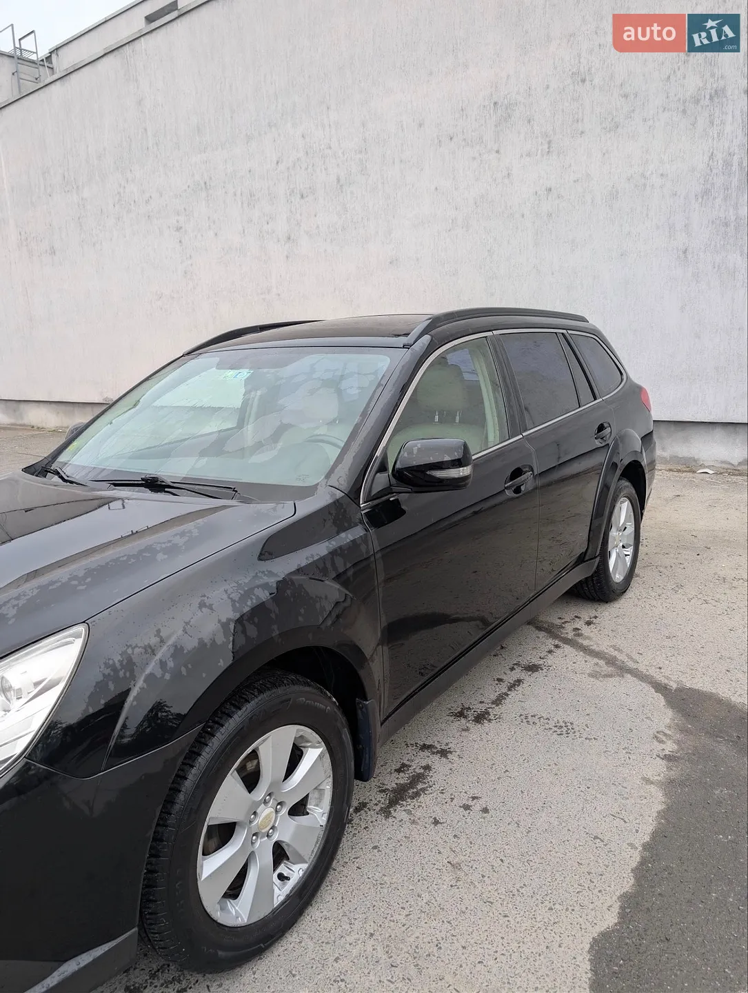 2010 Subaru Outback - мініатюра 9