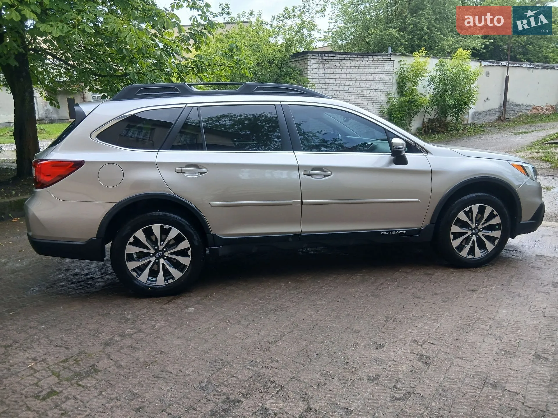 2015 Subaru Outback - мініатюра 13