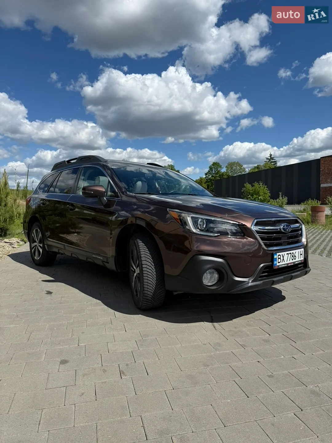 2019 Subaru Outback - мініатюра 2