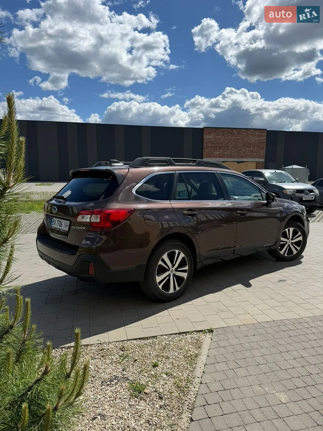 2019 Subaru Outback - мініатюра 4
