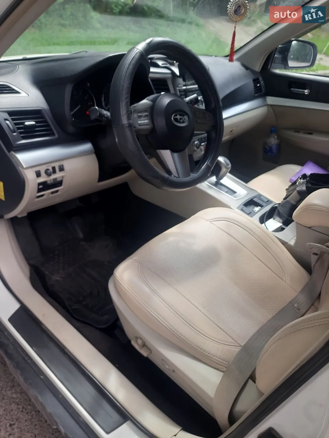2010 Subaru Outback - мініатюра 8