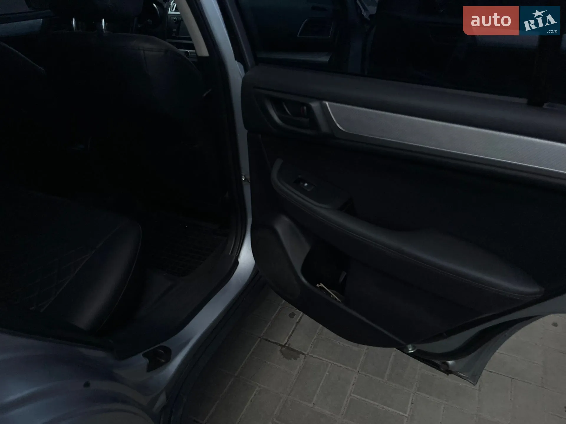 2017 Subaru Outback - мініатюра 9