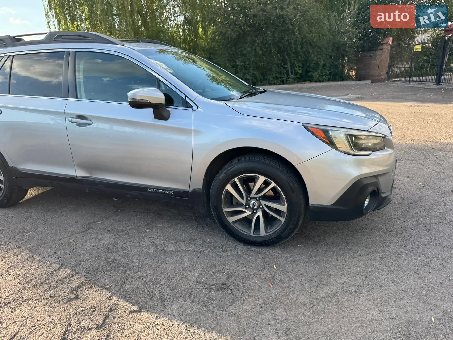 2017 Subaru Outback - мініатюра 25