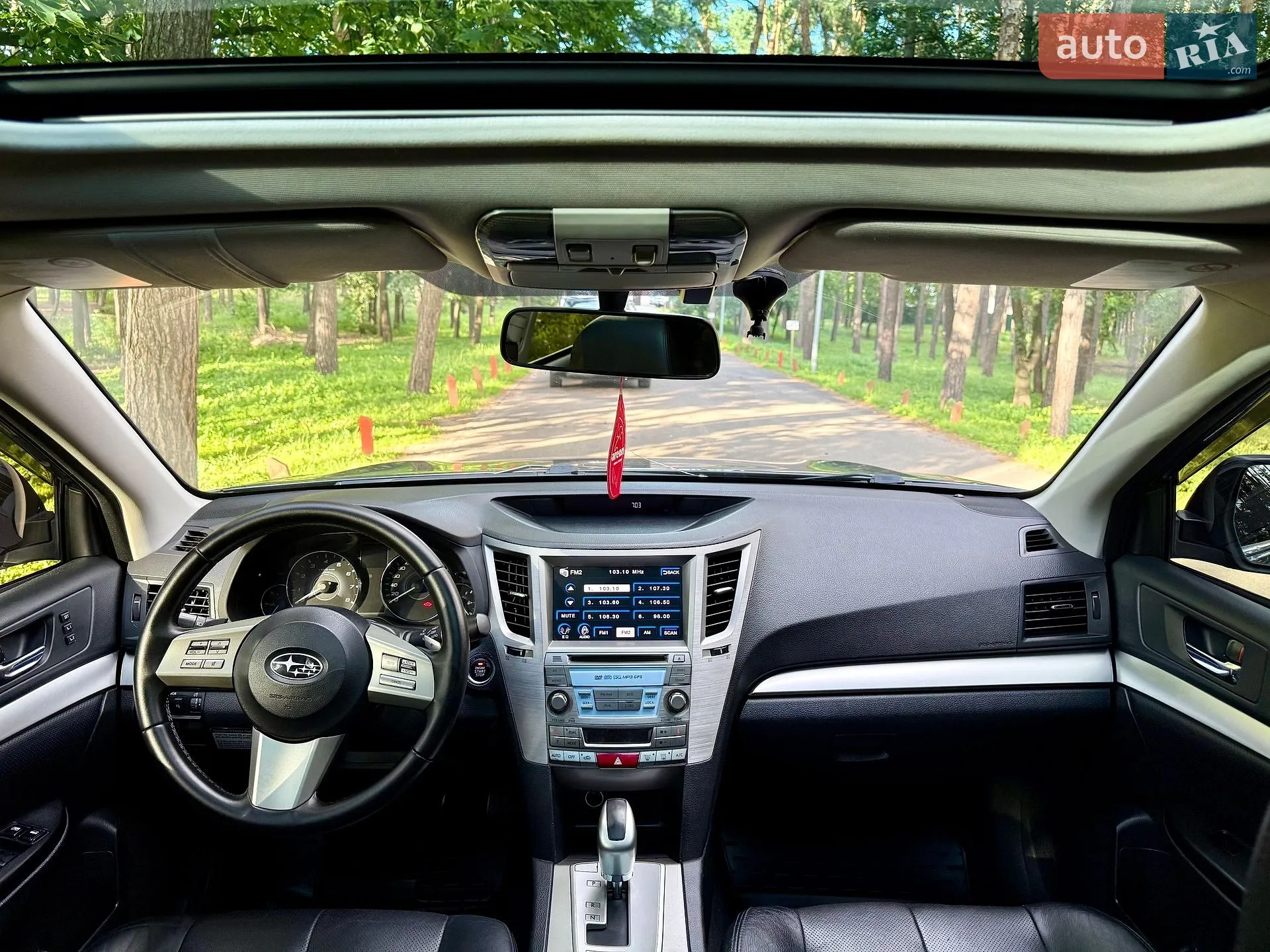 2011 Subaru Outback - мініатюра 23