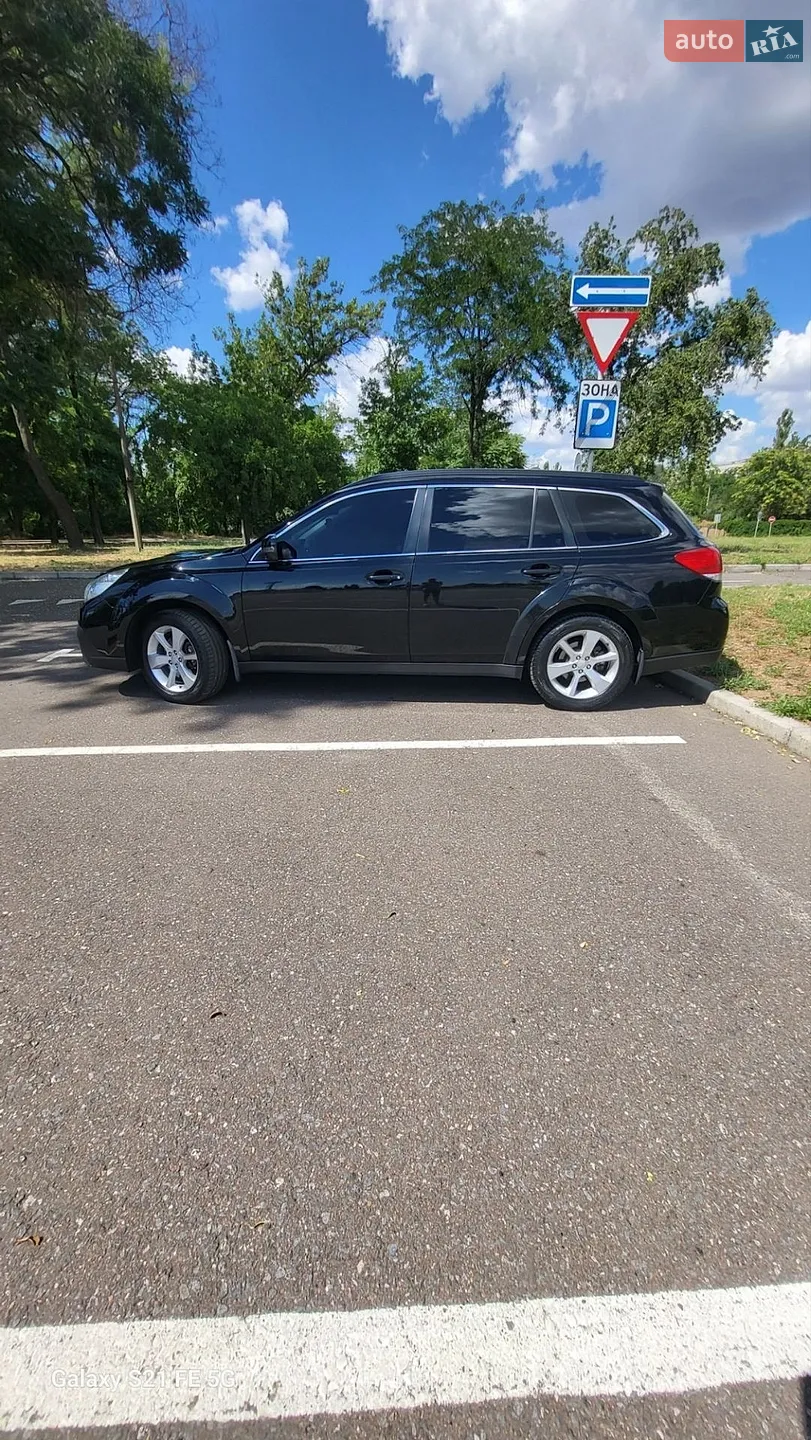 2013 Subaru Outback - фото 1
