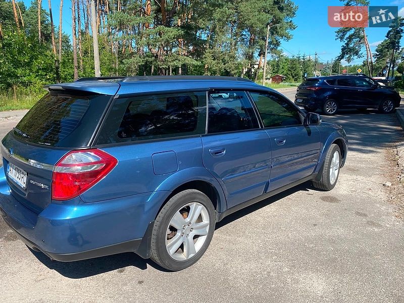 Універсал Subaru Outback 2007 в Києві