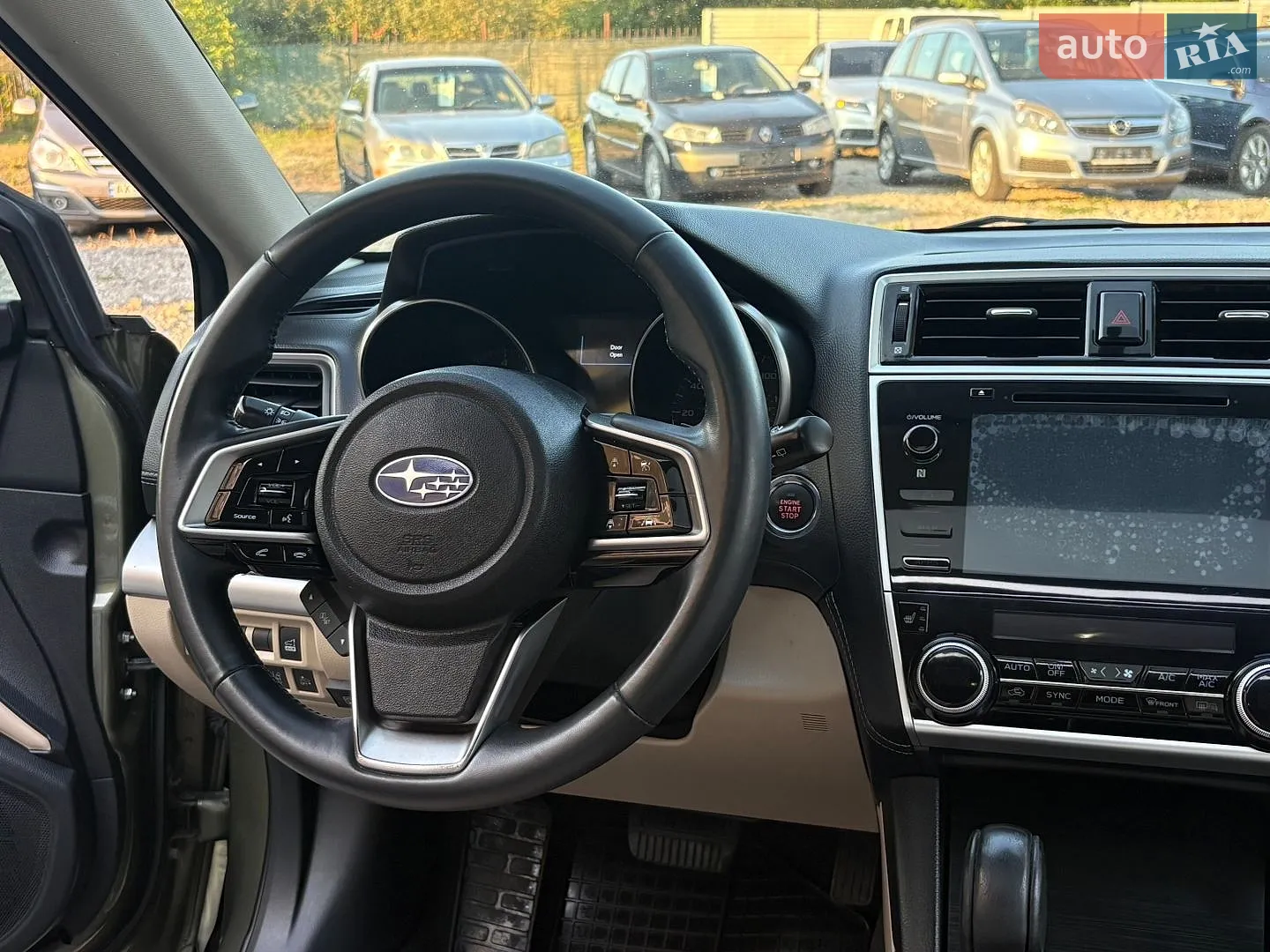 2017 Subaru Outback - мініатюра 16