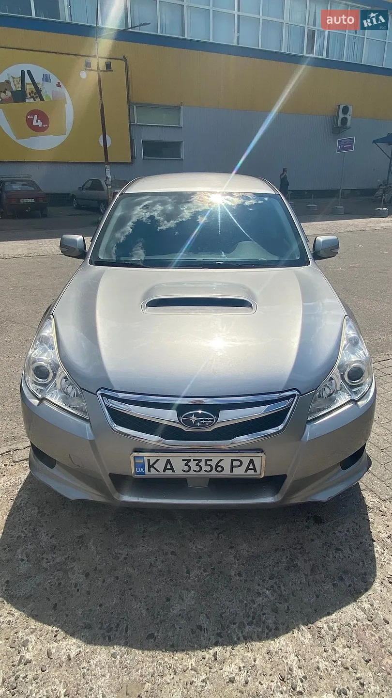 2010 Subaru Outback - мініатюра 5