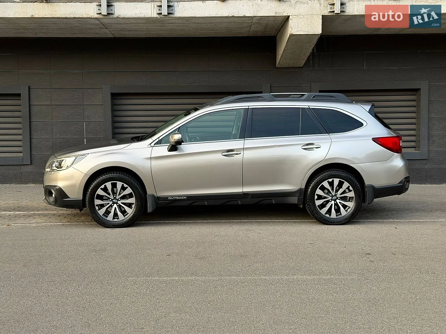 2016 Subaru Outback - мініатюра 6