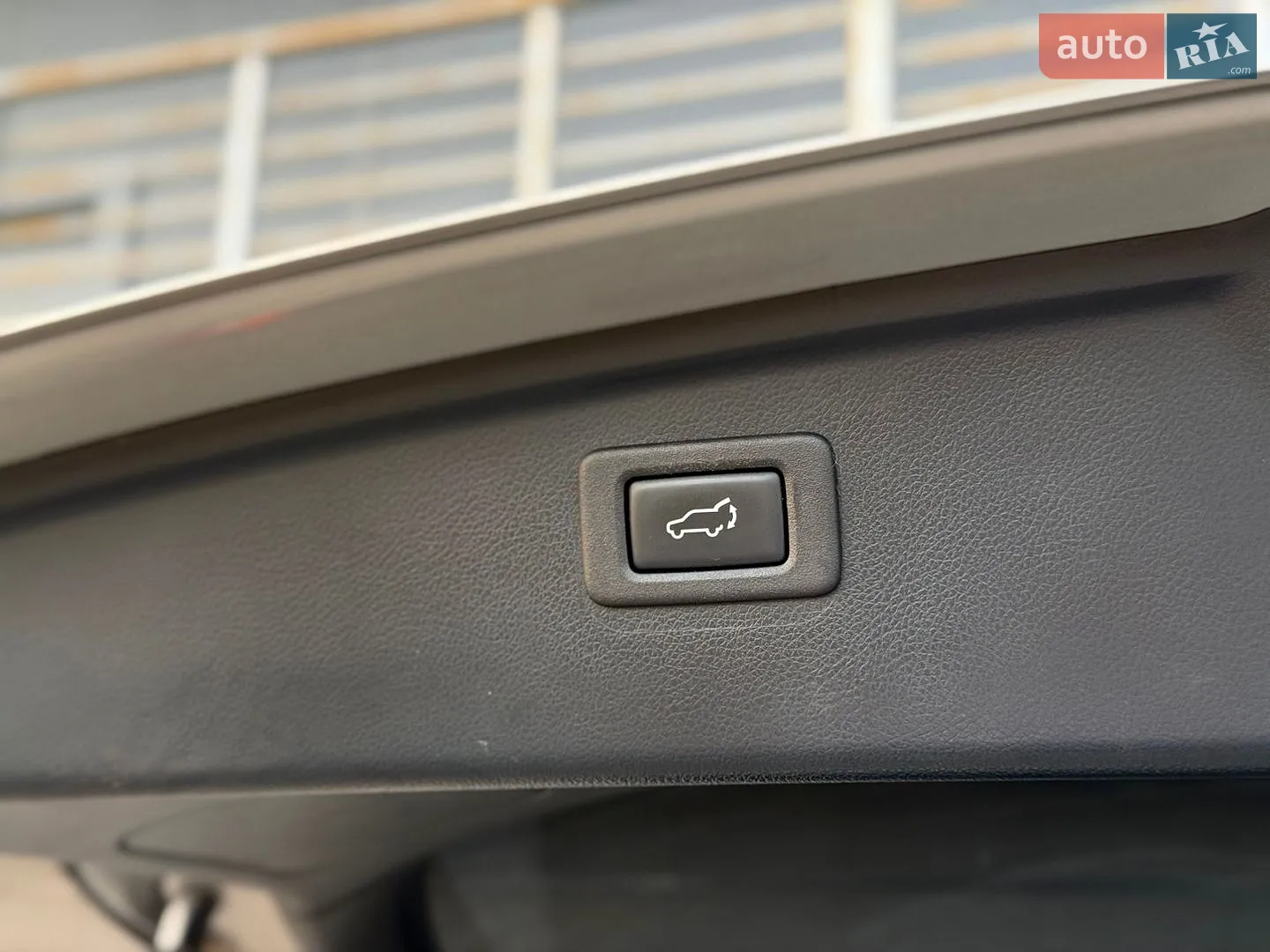2016 Subaru Outback - мініатюра 33