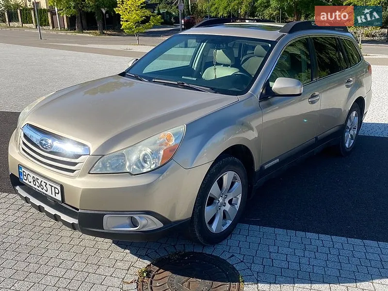 Subaru Outback 2010