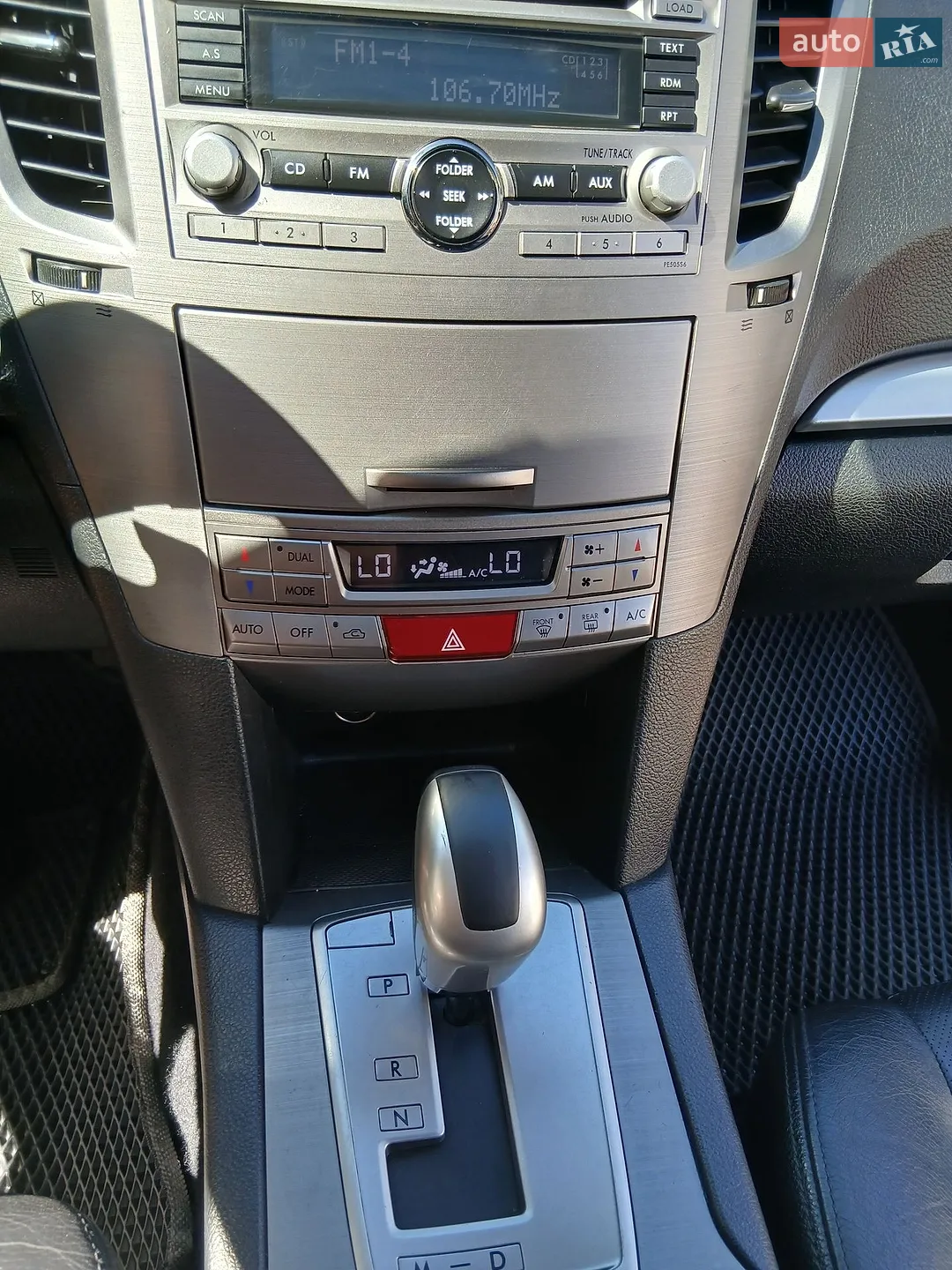 2010 Subaru Outback - мініатюра 22