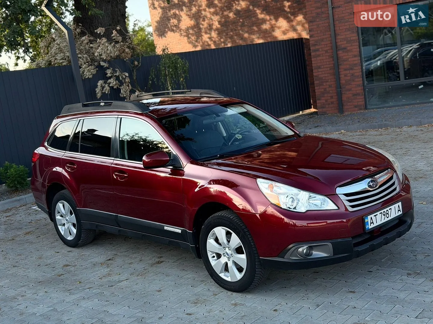 2011 Subaru Outback - мініатюра 4