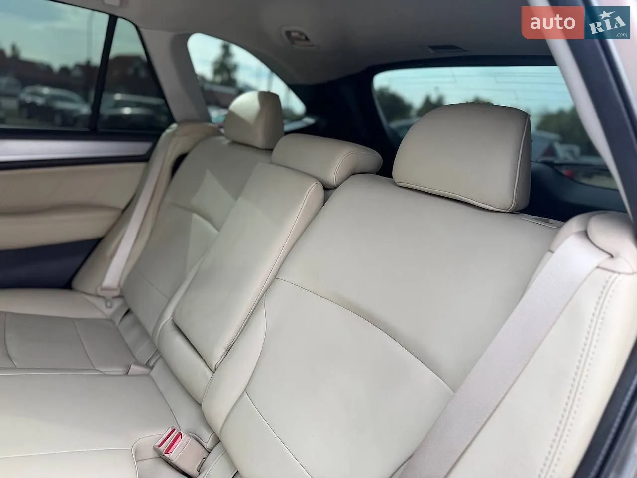 2018 Subaru Outback - мініатюра 21