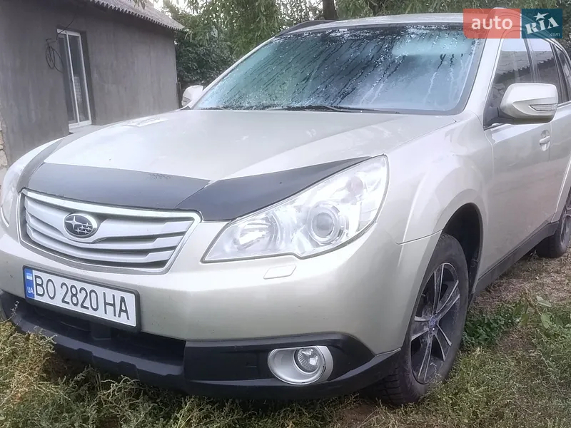Subaru Outback 2010
