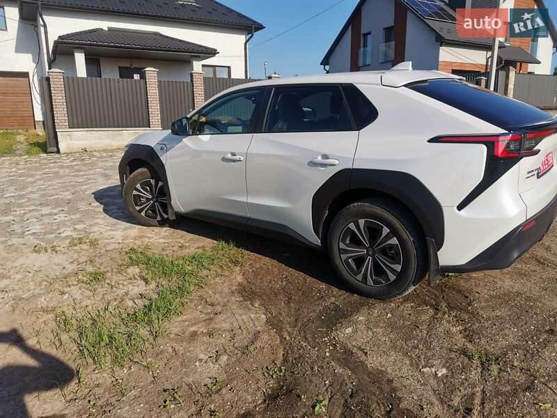 Внедорожник / Кроссовер Subaru Solterra 2023 в Тернополе