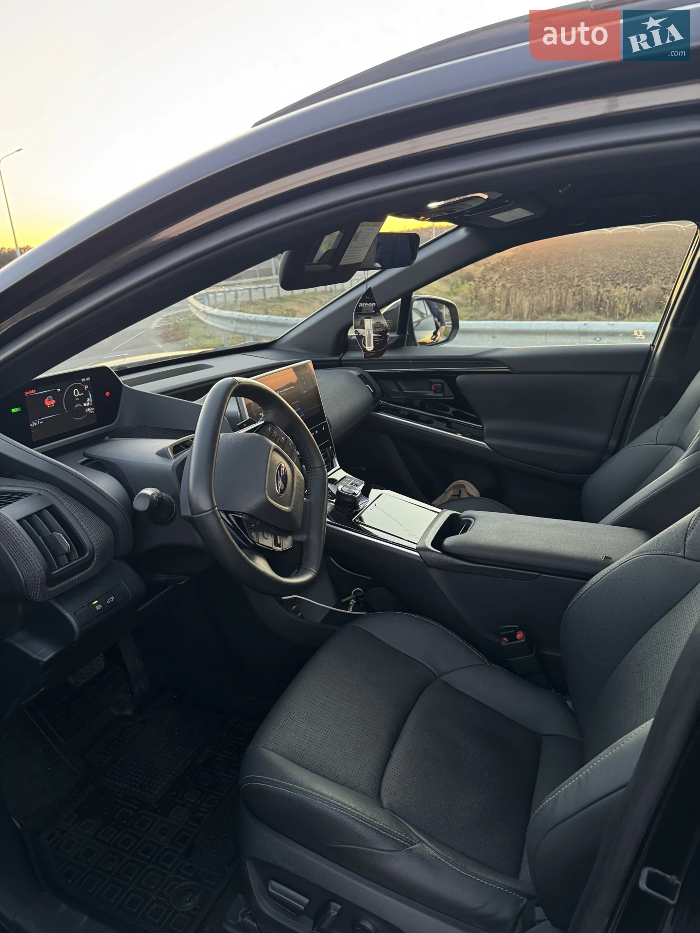 2024 Subaru Solterra - мініатюра 12