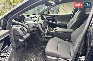 Внедорожник / Кроссовер Subaru Solterra 2024 в 
