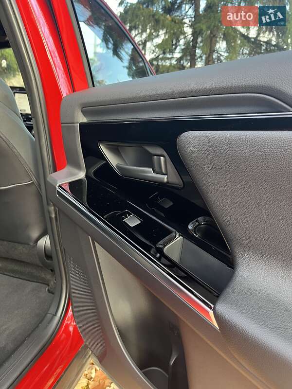 Внедорожник / Кроссовер Subaru Solterra 2023 в Львове