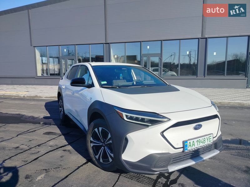 Позашляховик / Кросовер Subaru Solterra 2023 в Києві