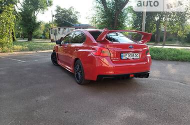 Седан Subaru WRX STI 2015 в Кривому Розі