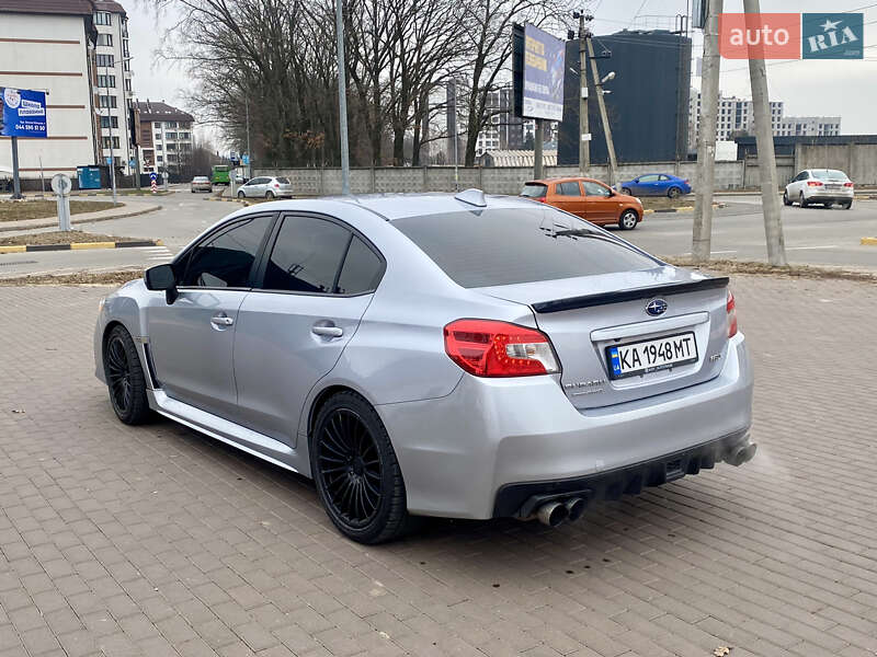 Седан Subaru WRX 2014 в Киеве