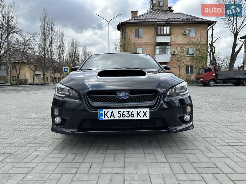 Седан Subaru WRX 2014 в Днепре