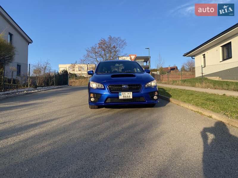 Седан Subaru WRX 2015 в Дніпрі