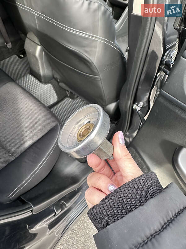 Внедорожник / Кроссовер Subaru XV 2015 в Киеве