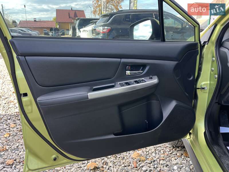 Внедорожник / Кроссовер Subaru XV 2015 в Ивано-Франковске