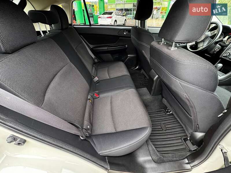 Внедорожник / Кроссовер Subaru XV 2013 в Киеве