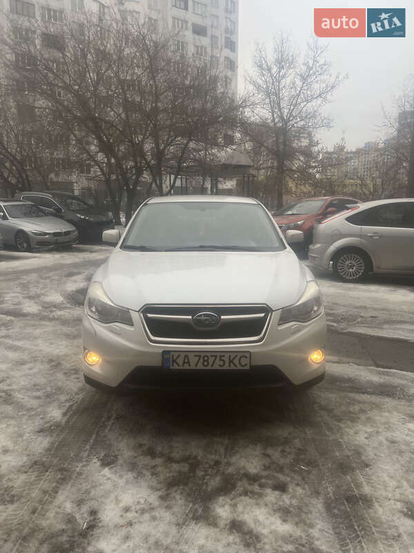 Позашляховик / Кросовер Subaru XV 2013 в Києві