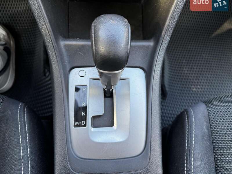 Внедорожник / Кроссовер Subaru XV 2012 в Киеве