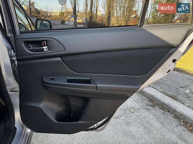 Внедорожник / Кроссовер Subaru XV 2012 в Киеве