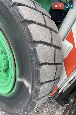 Вилочный погрузчик Sumitomo FG 2014 в 
