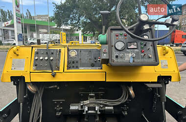 Асфальтоукладчик Sumitomo SH 2013 в 